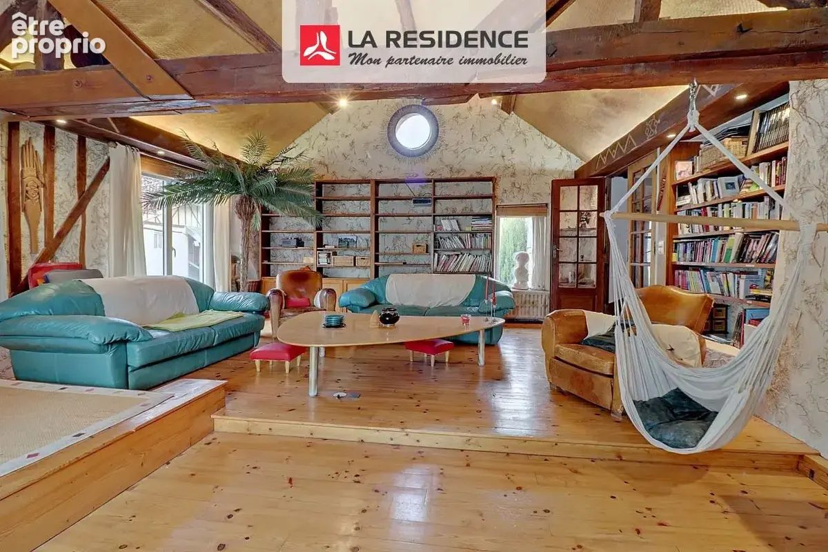 Maison 253 m² à Maule  - photo 9