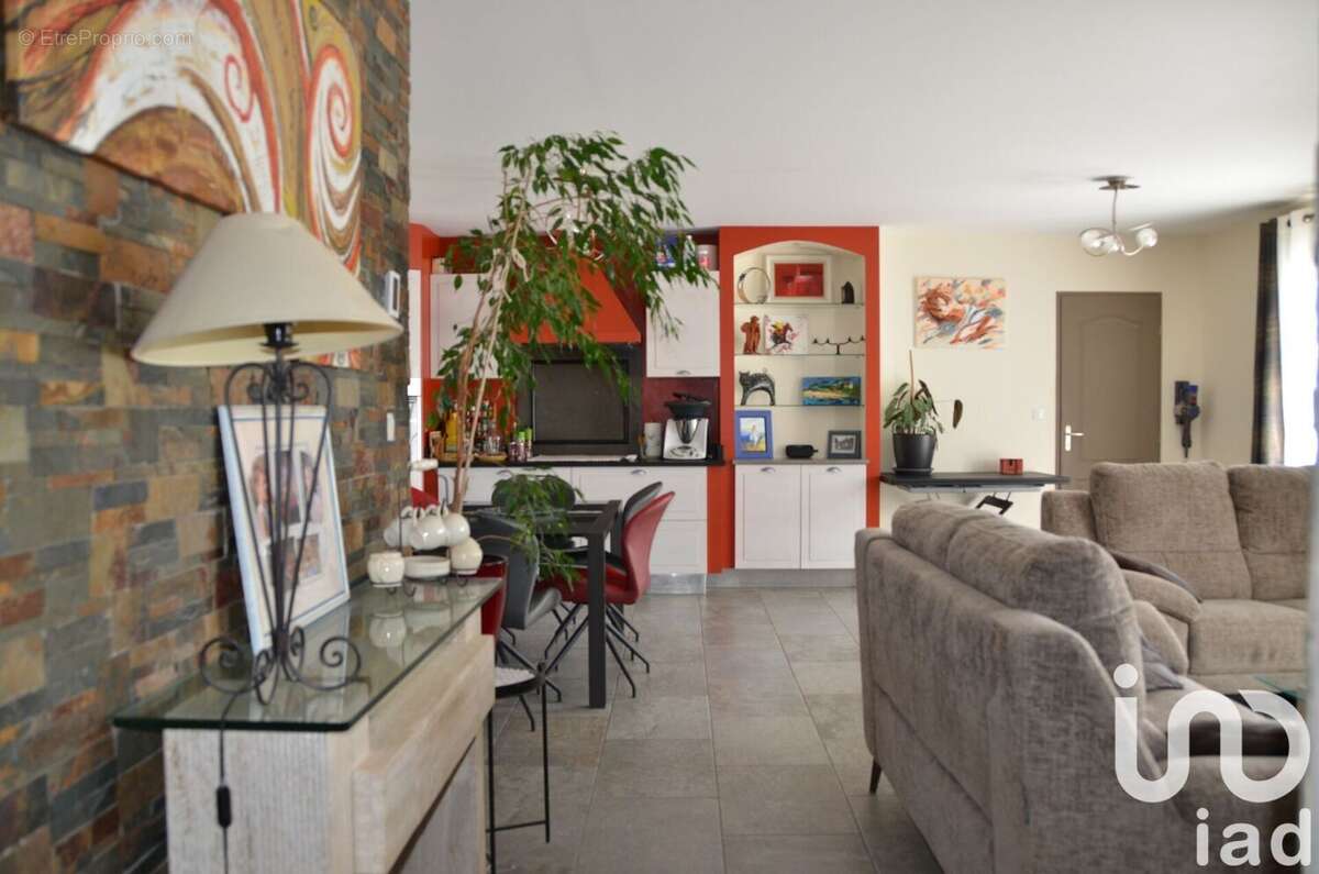 Photo 9 - Maison à POURRIERES