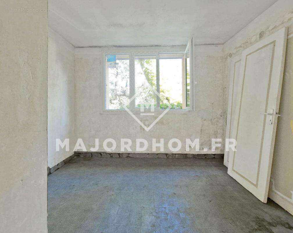 Appartement à MARSEILLE-9E