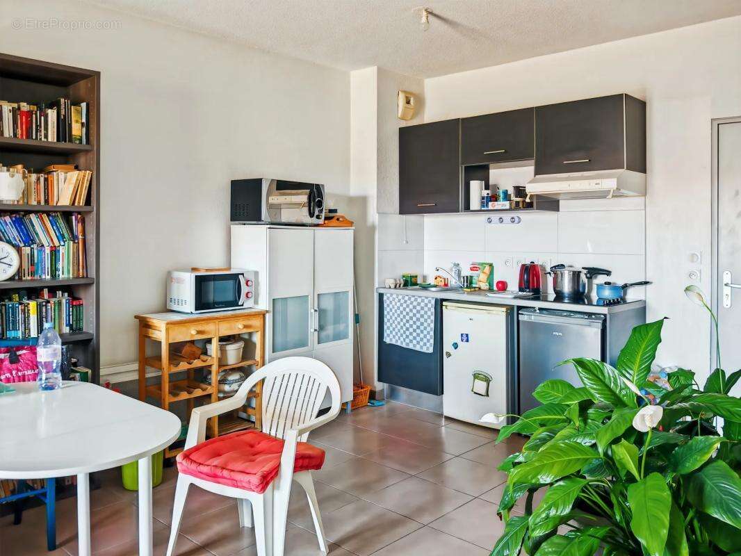 Appartement à THEZA