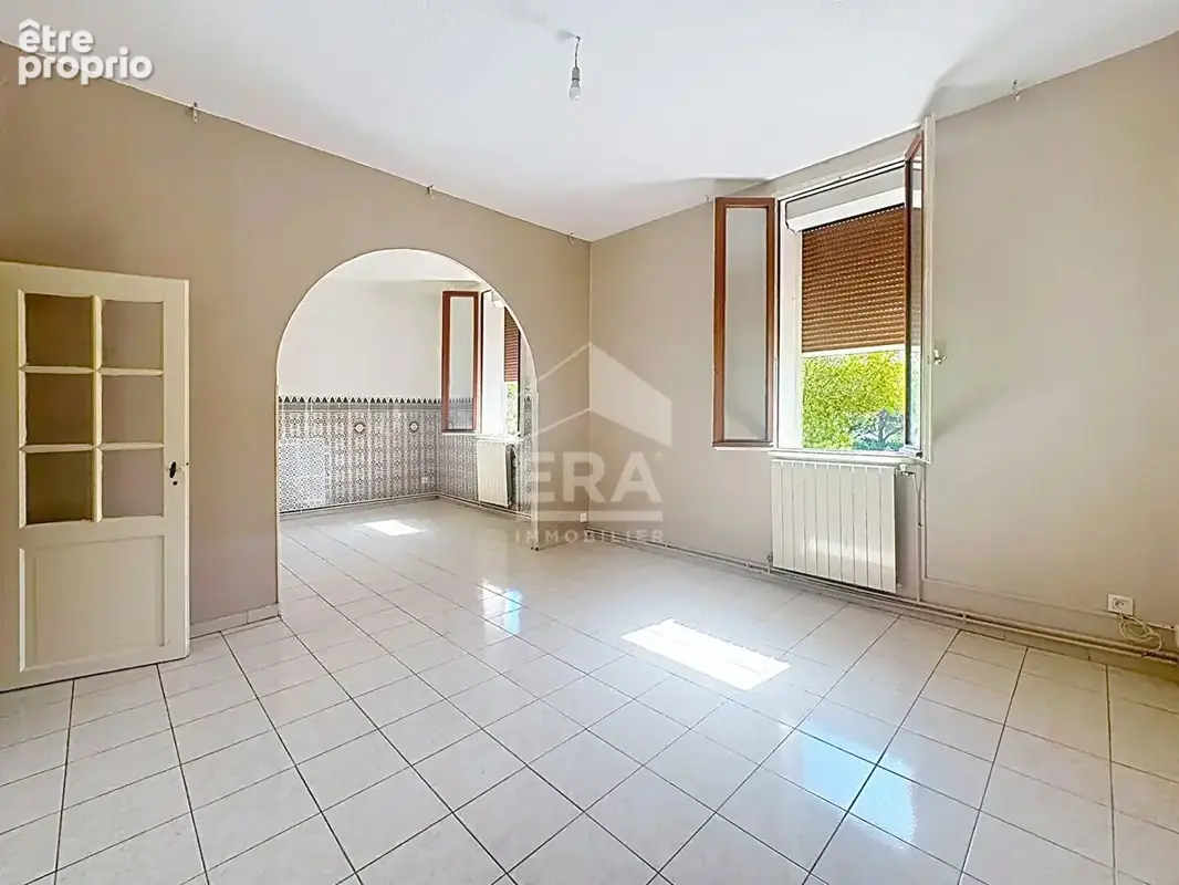 Immeuble 126m² à port-de-bouc - photo 9
