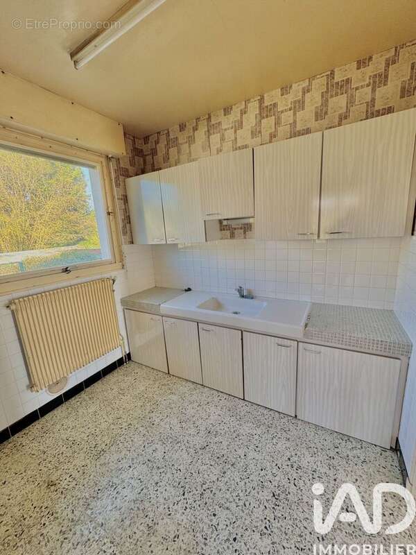 Maison 185 m² à Saint-Loup-De-Buffigny  - photo 6