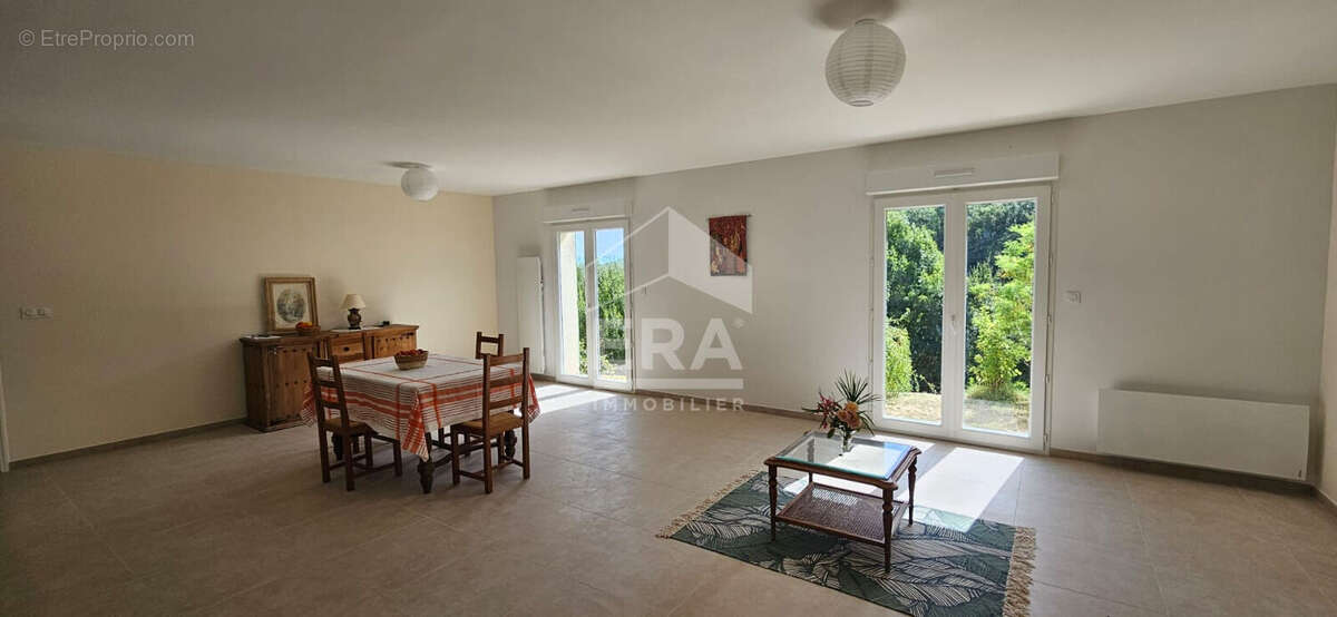 Maison à FESTES-ET-SAINT-ANDRE