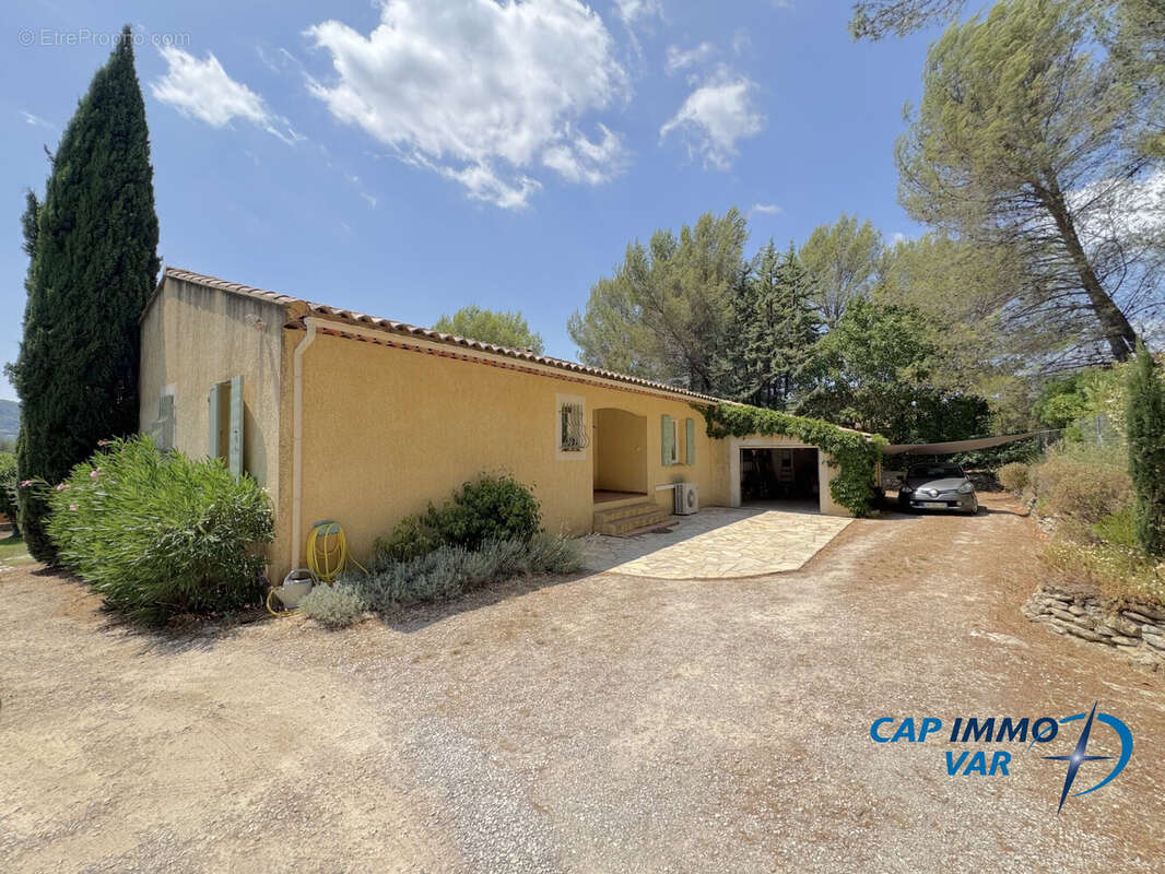 Maison 141 m² à Le Beausset  - photo 4