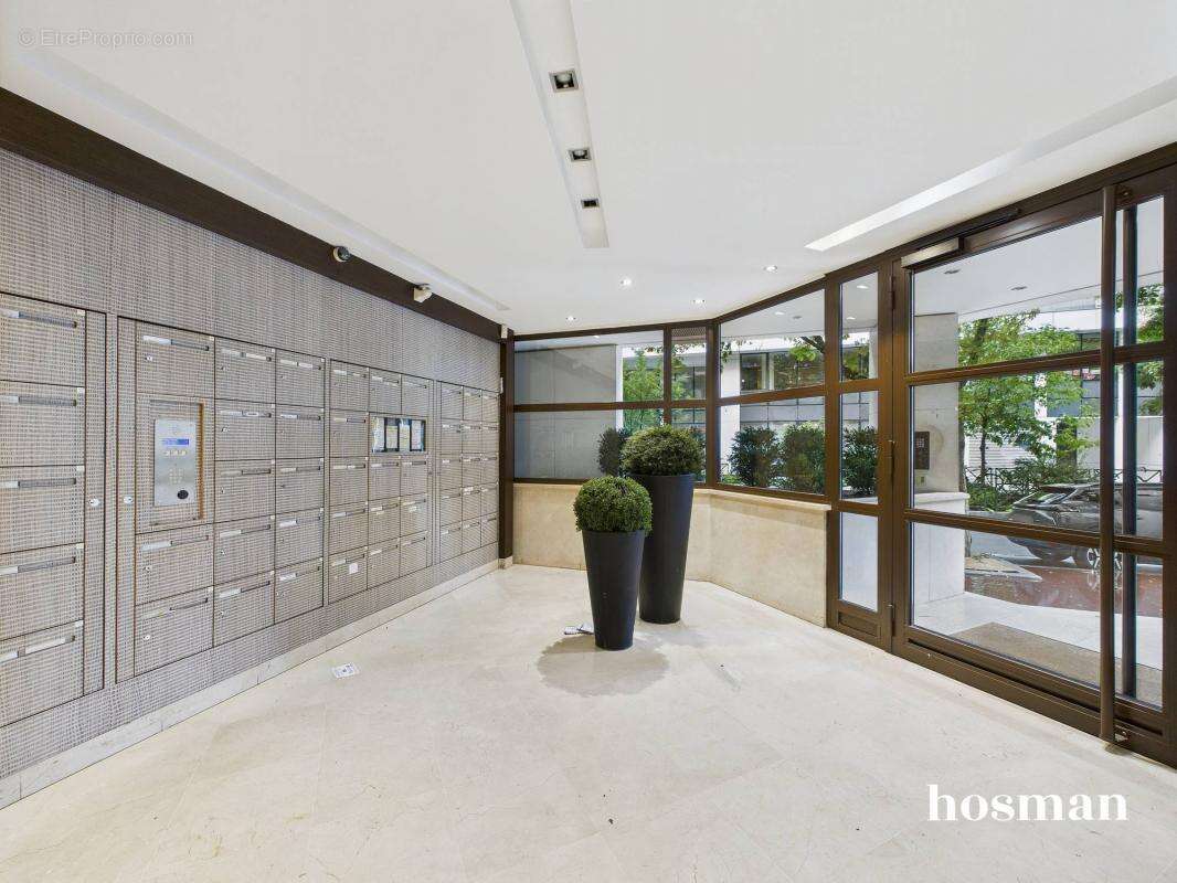 Appartement à LEVALLOIS-PERRET