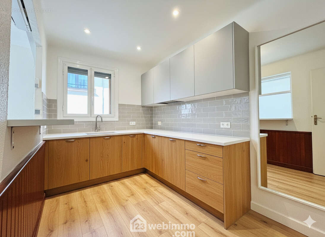 PHOTOS NON CONTRACTUELLES - Maison à ESTAGEL