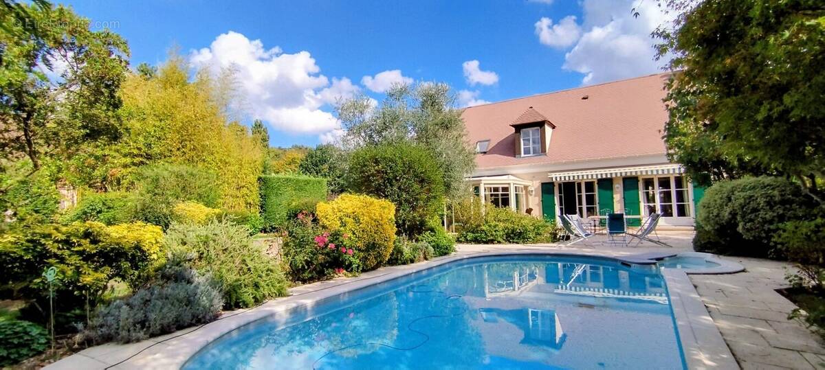 Maison à SAINT-PRIX