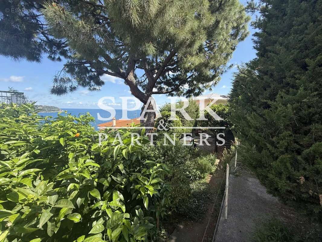 Maison à ROQUEBRUNE-CAP-MARTIN