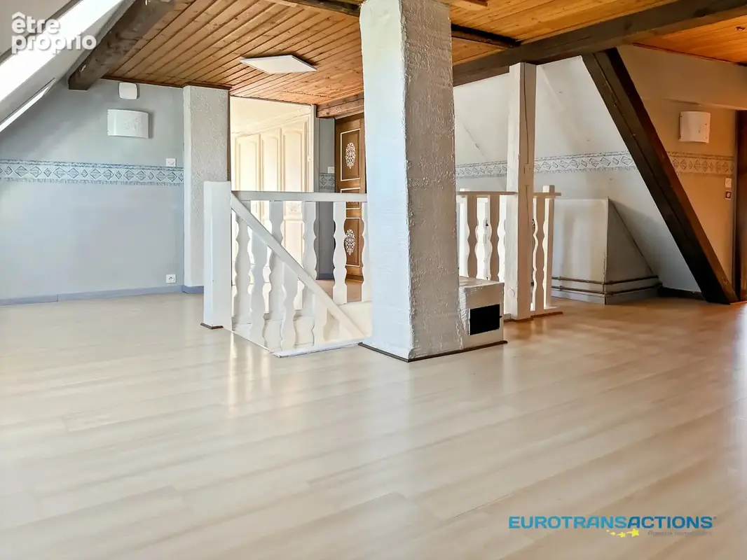 Maison de 5 pièces rénovée et au calme en impasse, de 100 m² (121 m² au sol) avec dépendance (80 m²) - photo 8