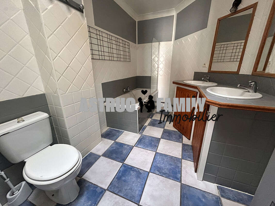 Maison à AIGUES-MORTES