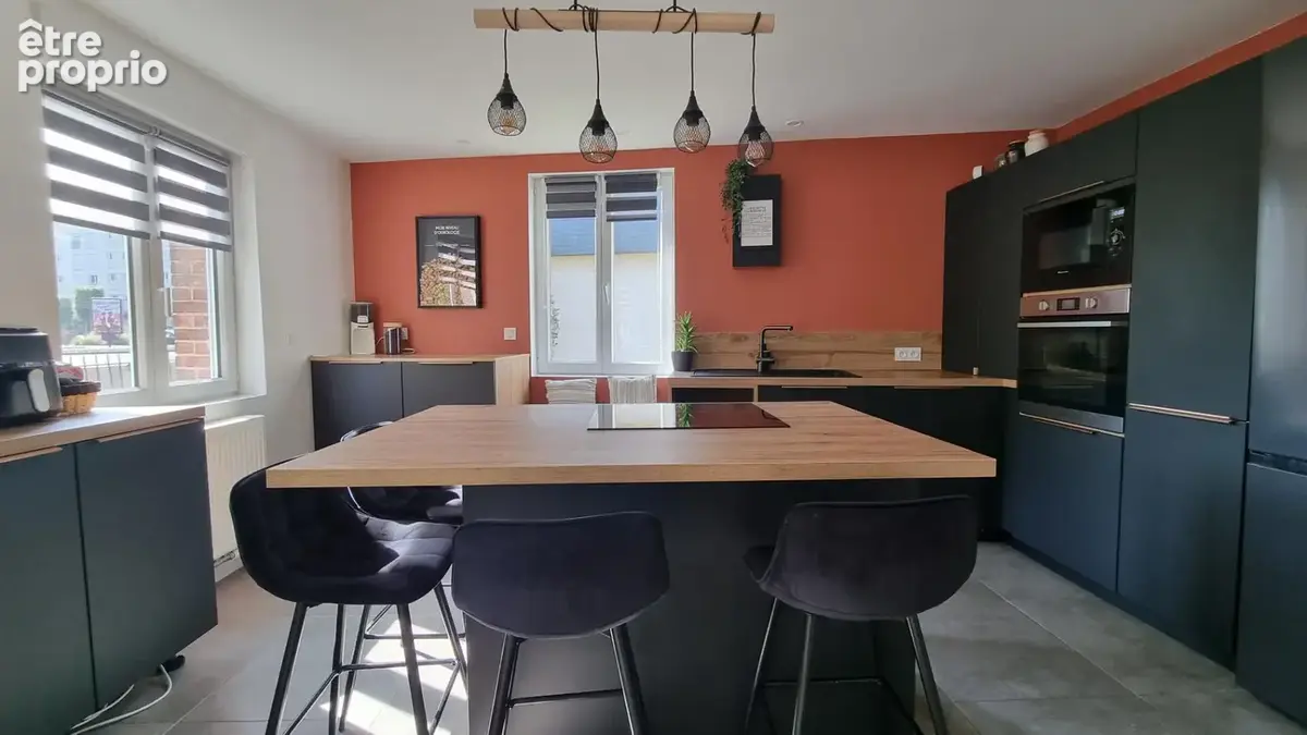 Maison à vendre - Petit Couronne - 95 m² - 3 chambres- jardin - photo 5