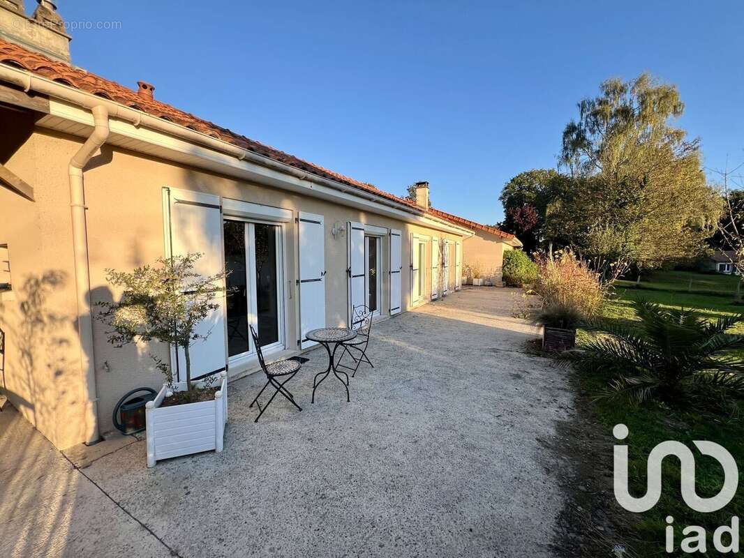 Photo 3 - Maison à SAINT-GENCE