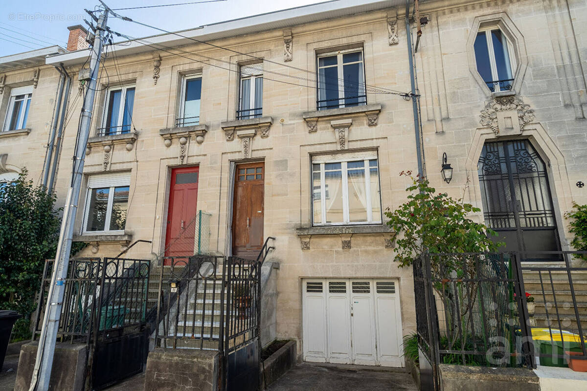 Maison à BORDEAUX