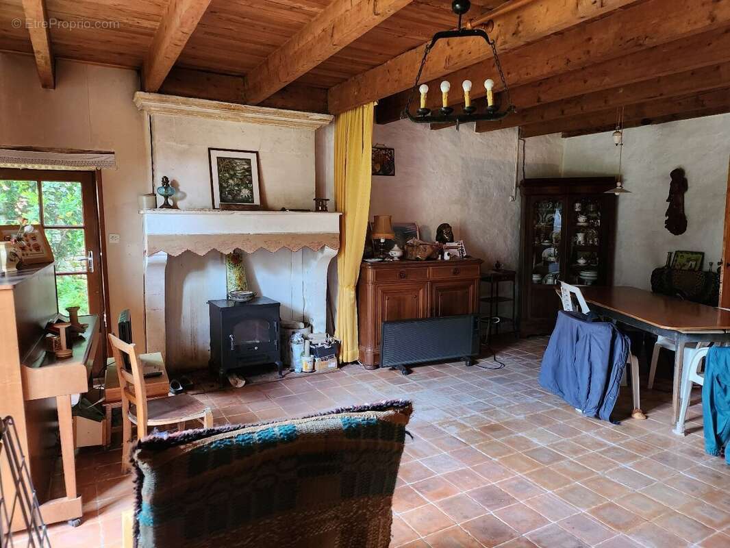 Maison à COURBILLAC