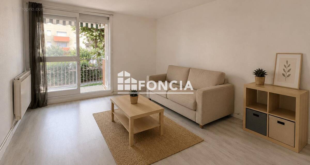 Appartement à NIMES