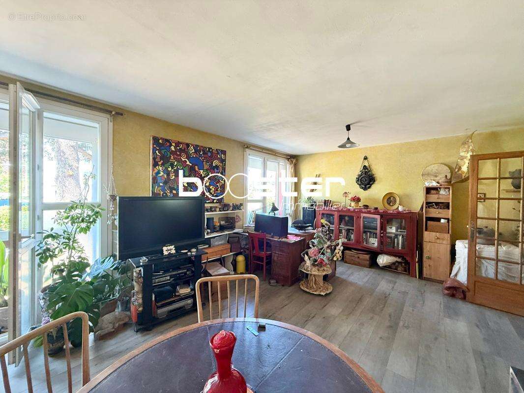 Appartement 2 Pièces et cave - photo 2