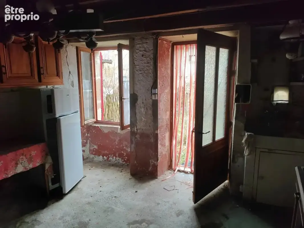 Maison 3 pièces 1 015 m² à vendre à Saint-Cyr (87310) - photo 3