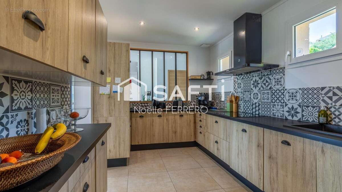 Maison 210 m² à Les Issambres  - photo 9