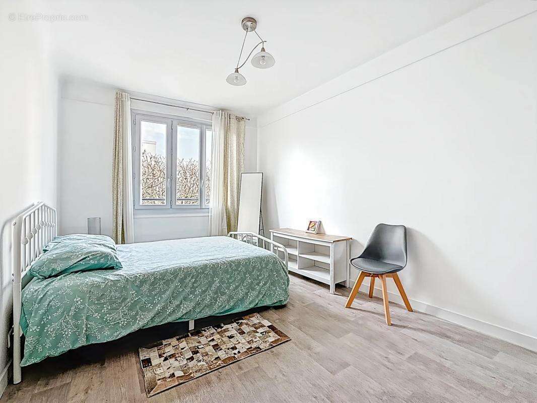 Appartement à RUEIL-MALMAISON