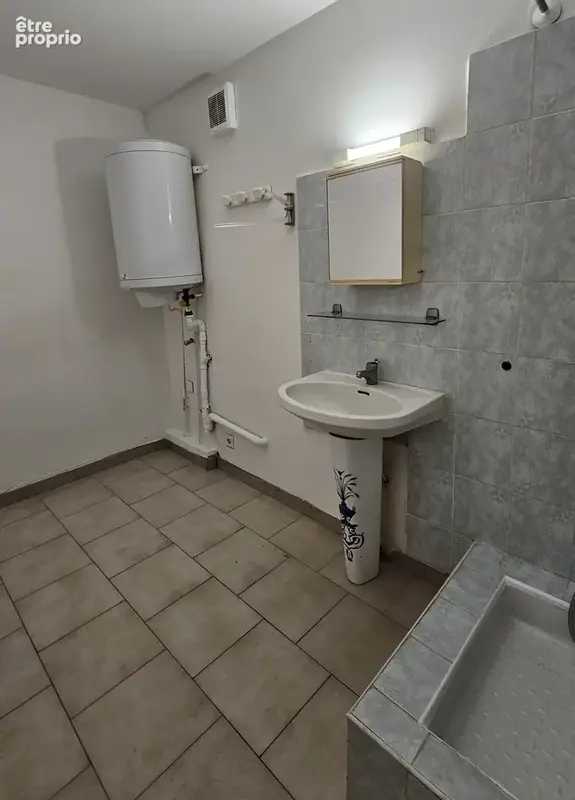 Immeuble de 5 logements 30800 st gilles 330 m2 - photo 12