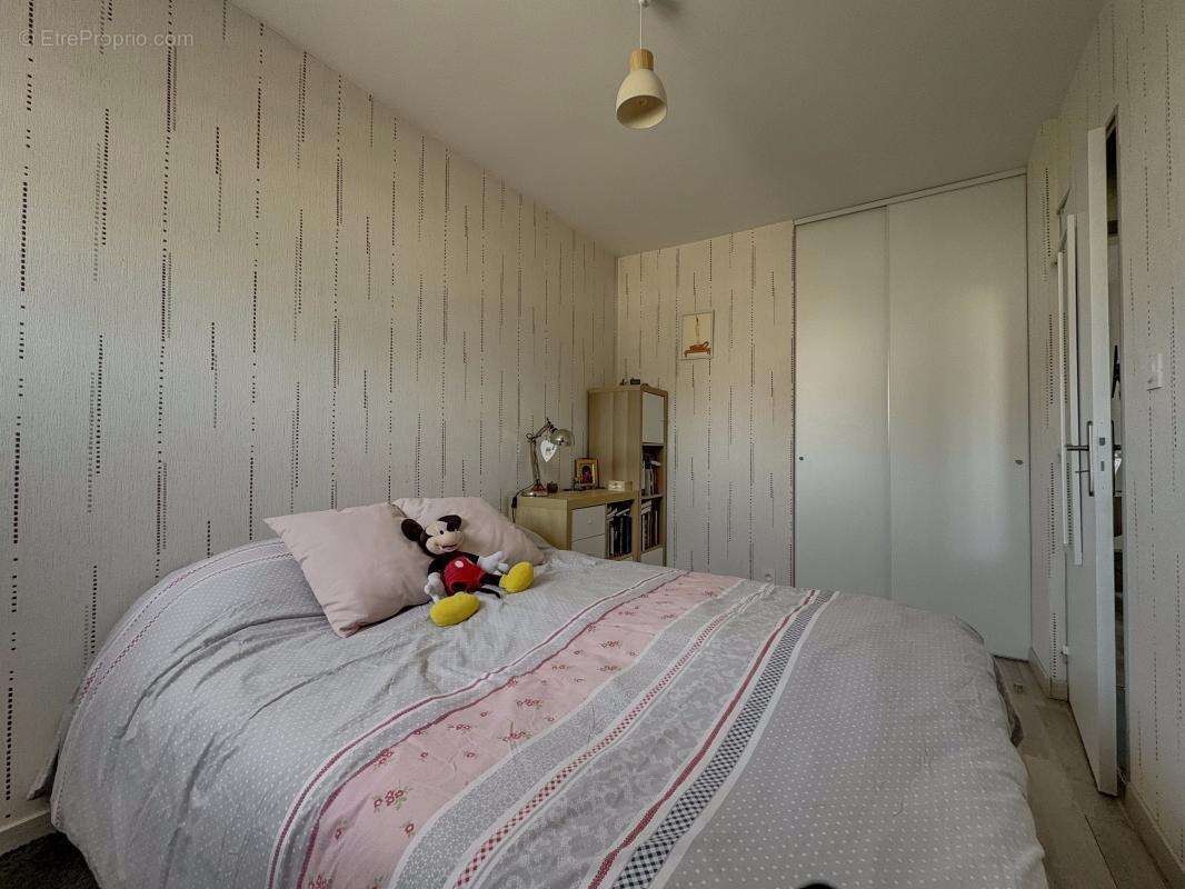 Appartement à GENLIS