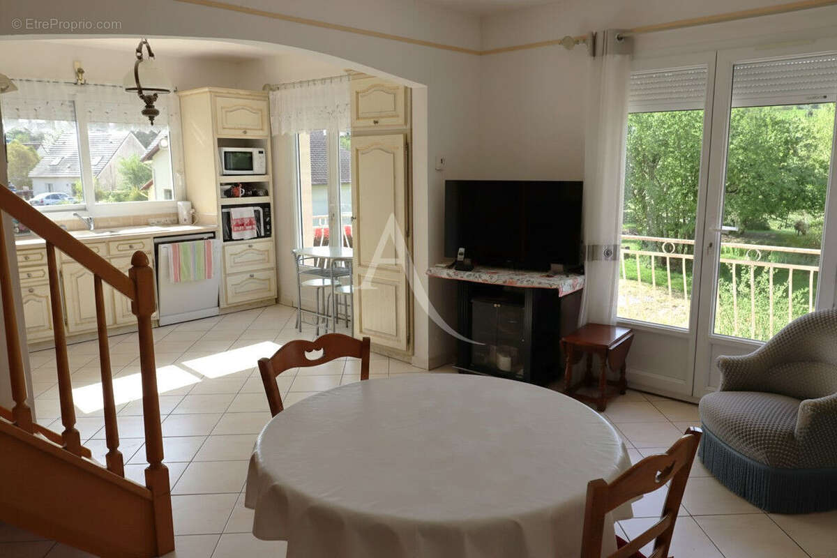 Maison à BRIONNE