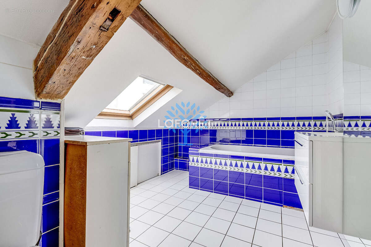Appartement à PARIS-20E