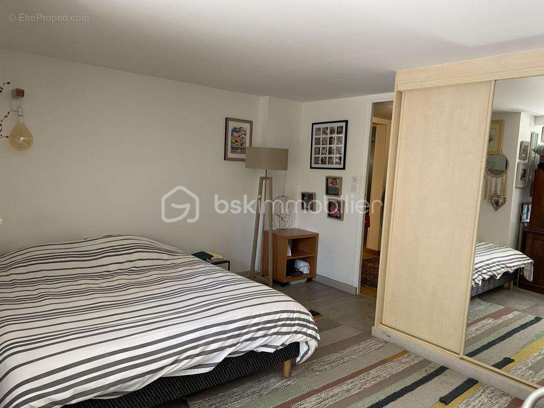 Maison à SAINTRY-SUR-SEINE