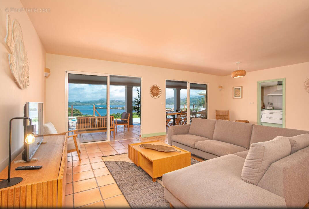 Villa de Prestige Piscine et Vue sur mer à 180o sur la Baie du Robert - photo 12