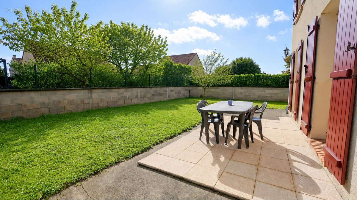 Maison - 6 chambres - 127 m2 - photo 3