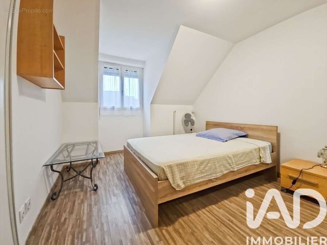 Photo 8 - Maison à LESIGNY