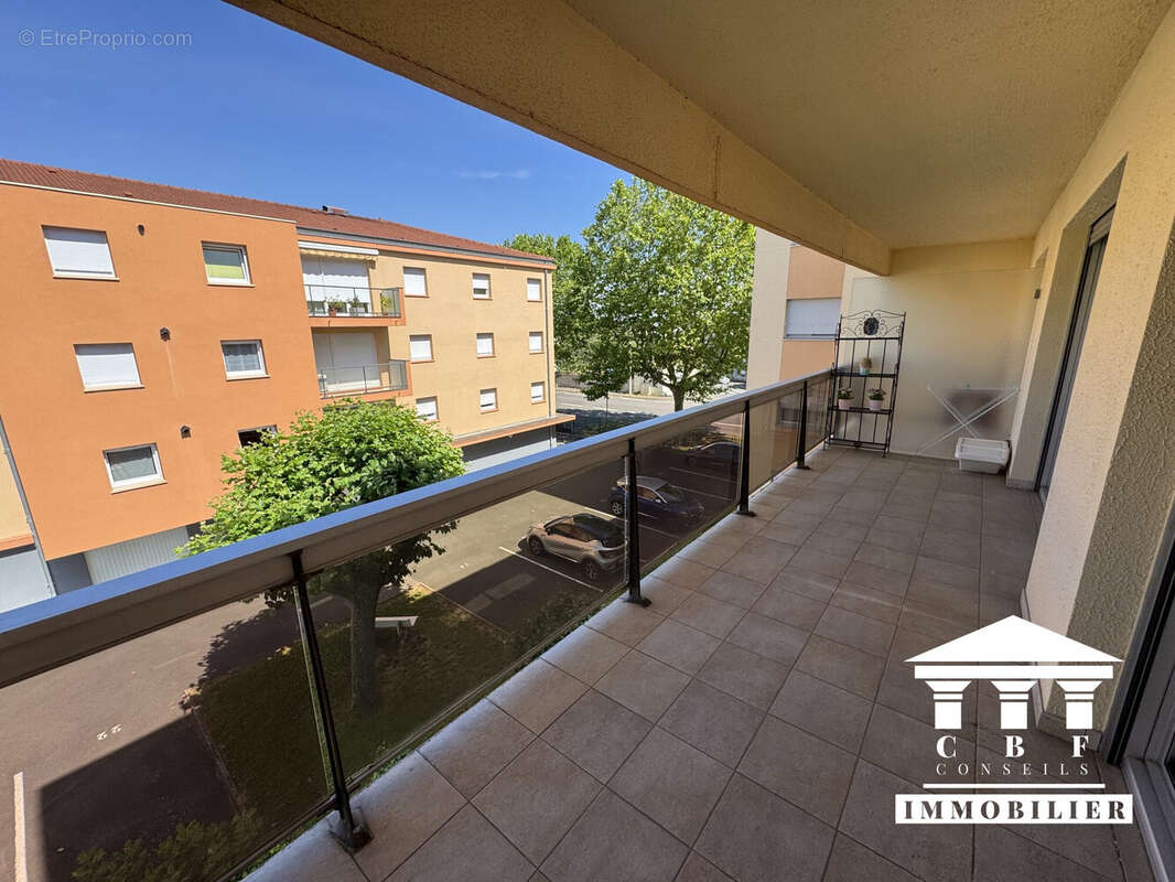 Appartement 80 m² à Le Creusot  - photo 8