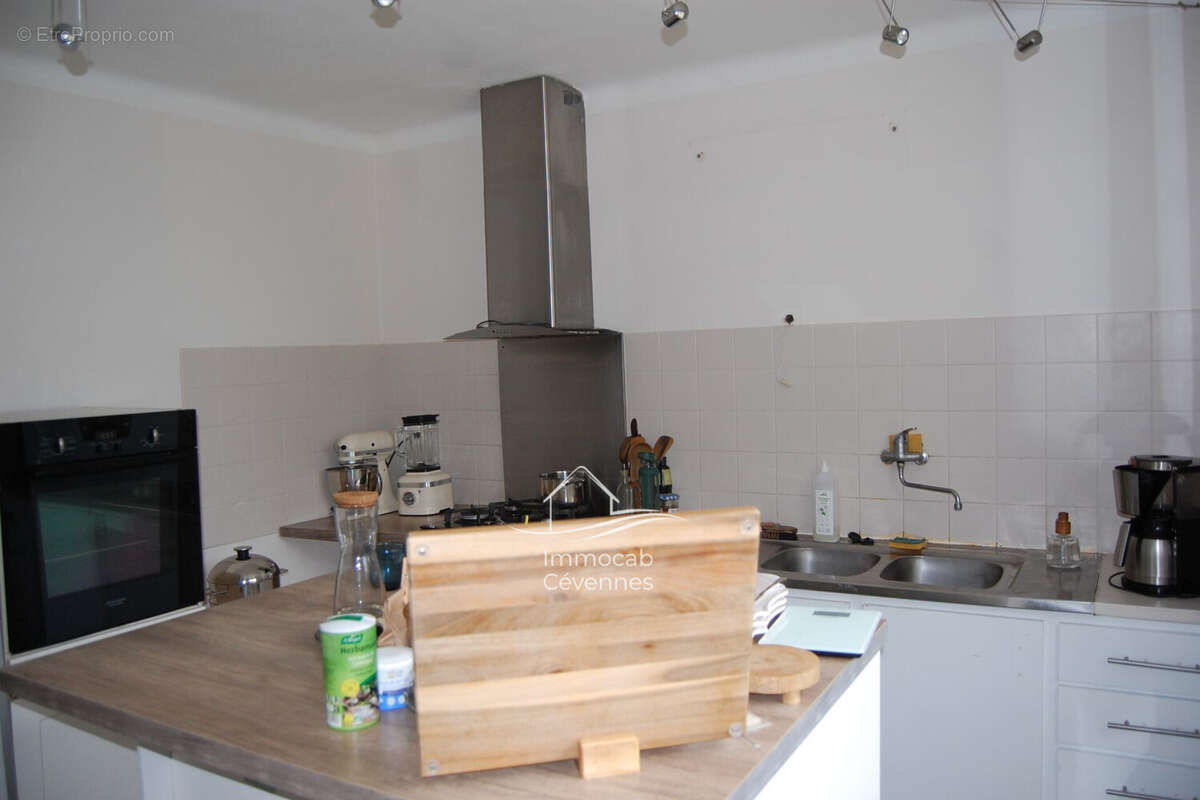 Maison à RIBAUTE-LES-TAVERNES