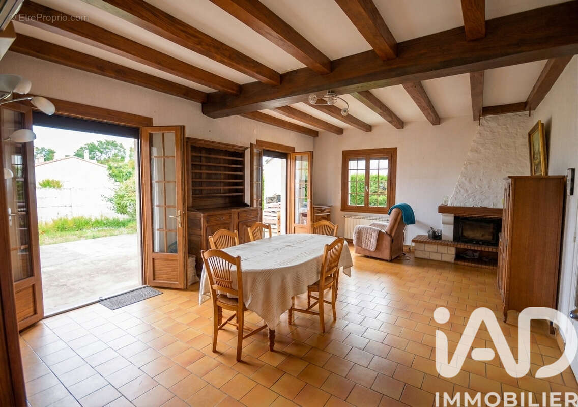 Photo 6 - Maison à LE GUA