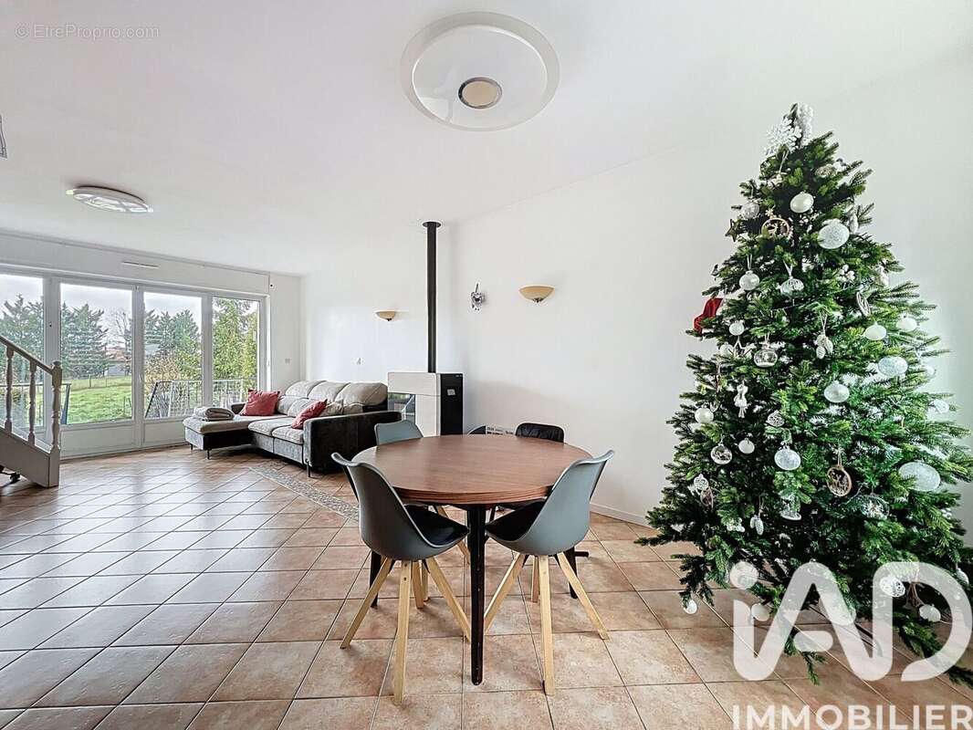 Photo 4 - Maison à COURCELLES-SUR-NIED