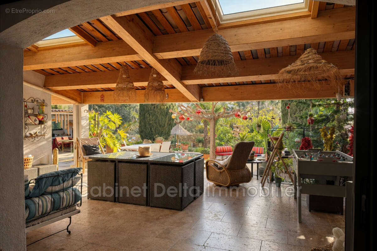 Maison à SANARY-SUR-MER