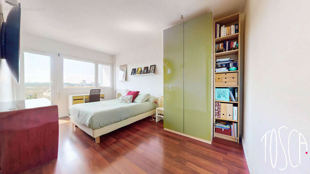 Appartement à THIAIS