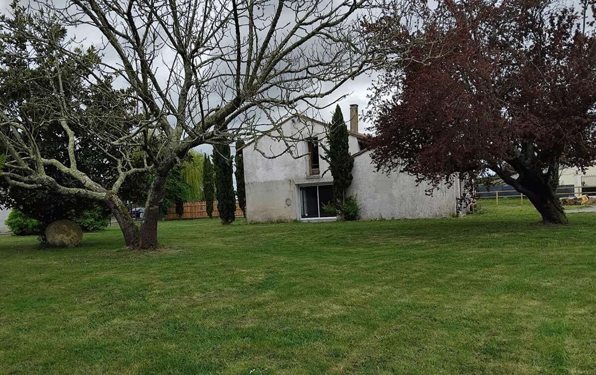 Maison à SAINT-CHRISTOLY-MEDOC