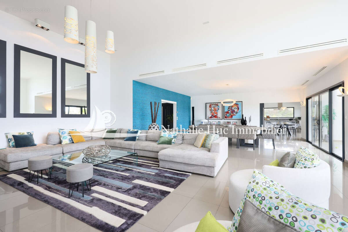 Maison 297 m² à Perpignan  - photo 2