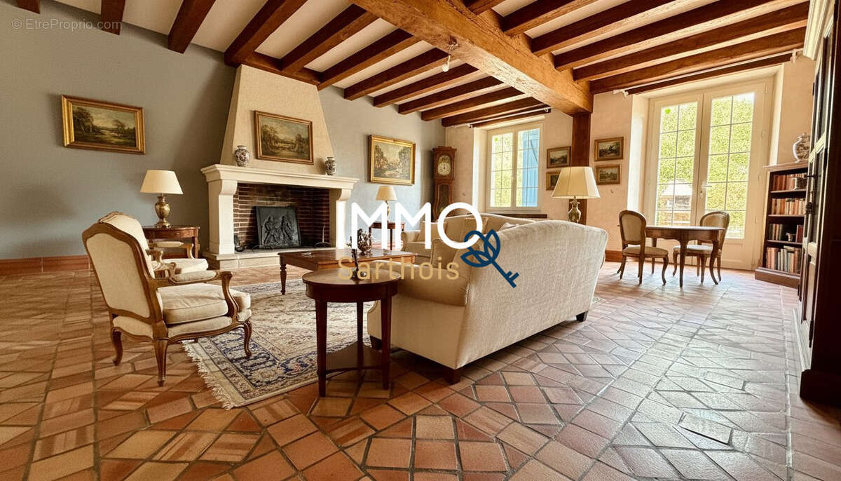 Maison 210 m² à Mansigne  - photo 4