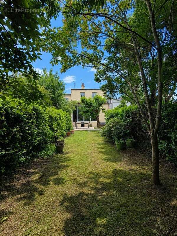 Photo 2 - Maison à BEGLES