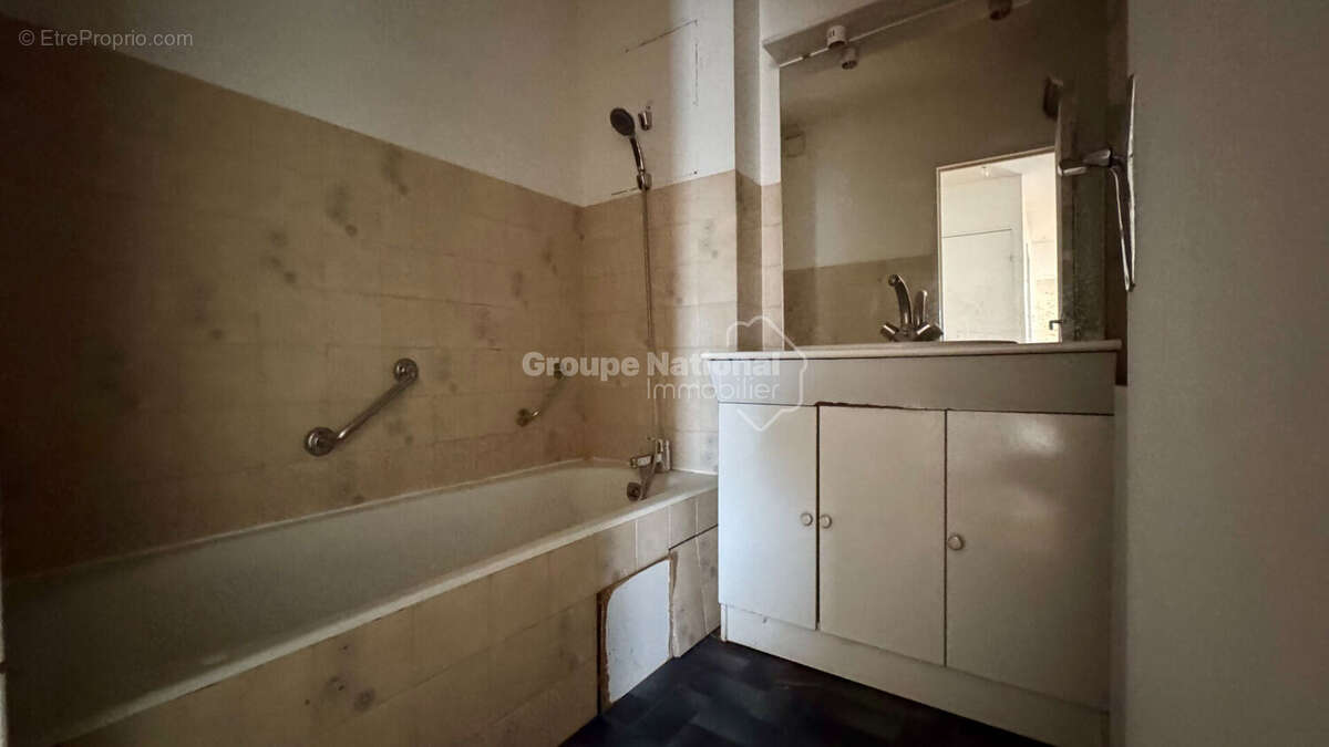 Appartement à NIMES
