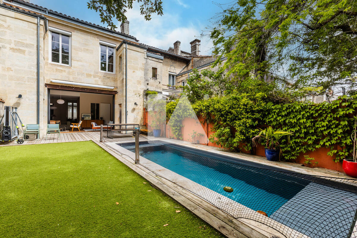 Maison à BORDEAUX