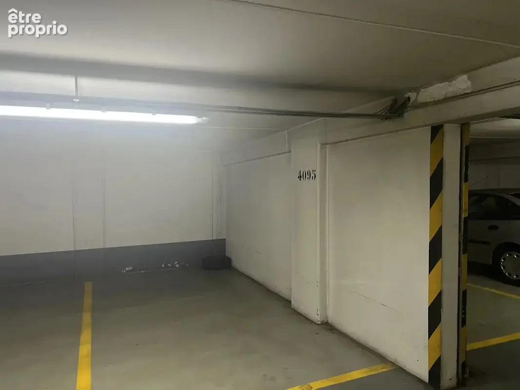Parking à vendre à Paris-8e (75008) - photo 3