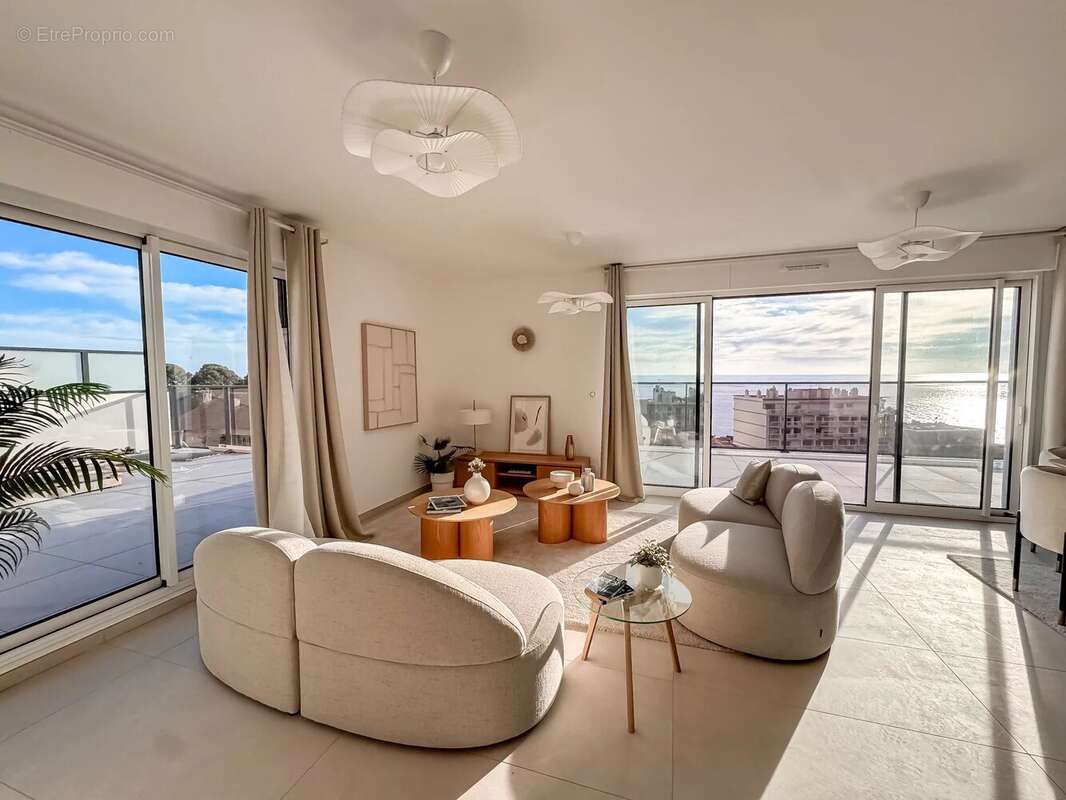 Appartement à CAP-D'AIL