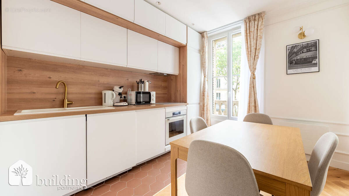 La Fourche Paris 17ème - Appartement 2 pièces 46,87 m² - photo 5