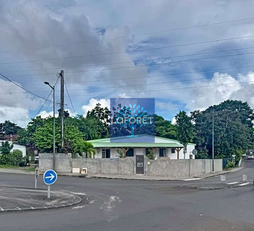 Commerce à FORT-DE-FRANCE