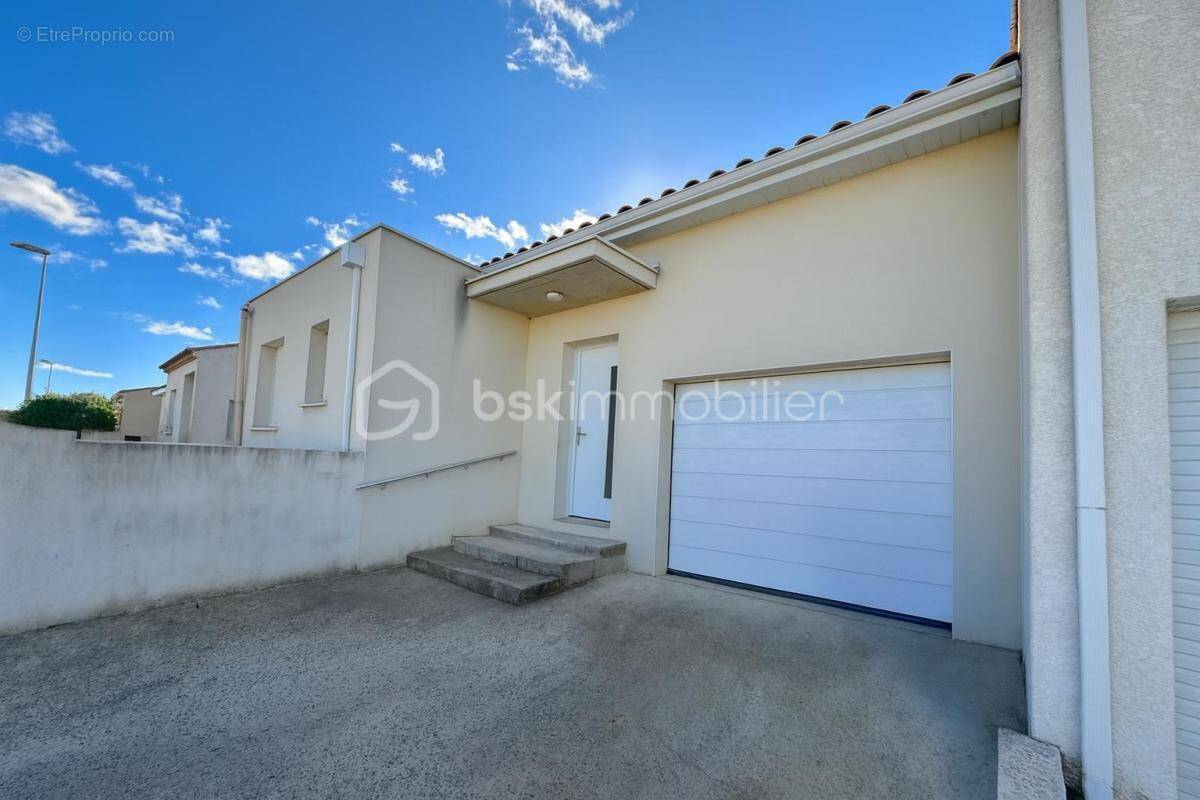 Maison à COLOMBIERS