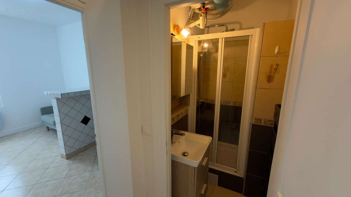  Appartement 2 pièces à louer sur Villejuif - photo 2