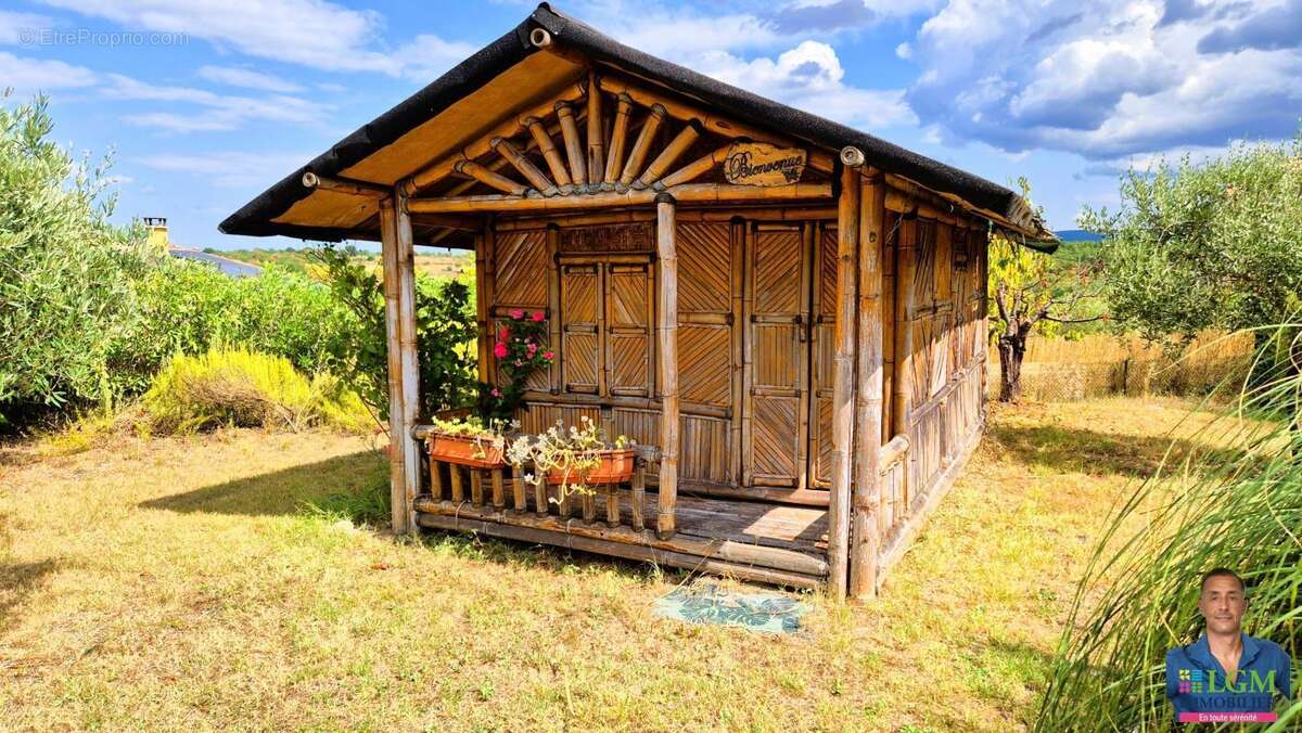 Maison à SAINT-VICTOR-DE-MALCAP